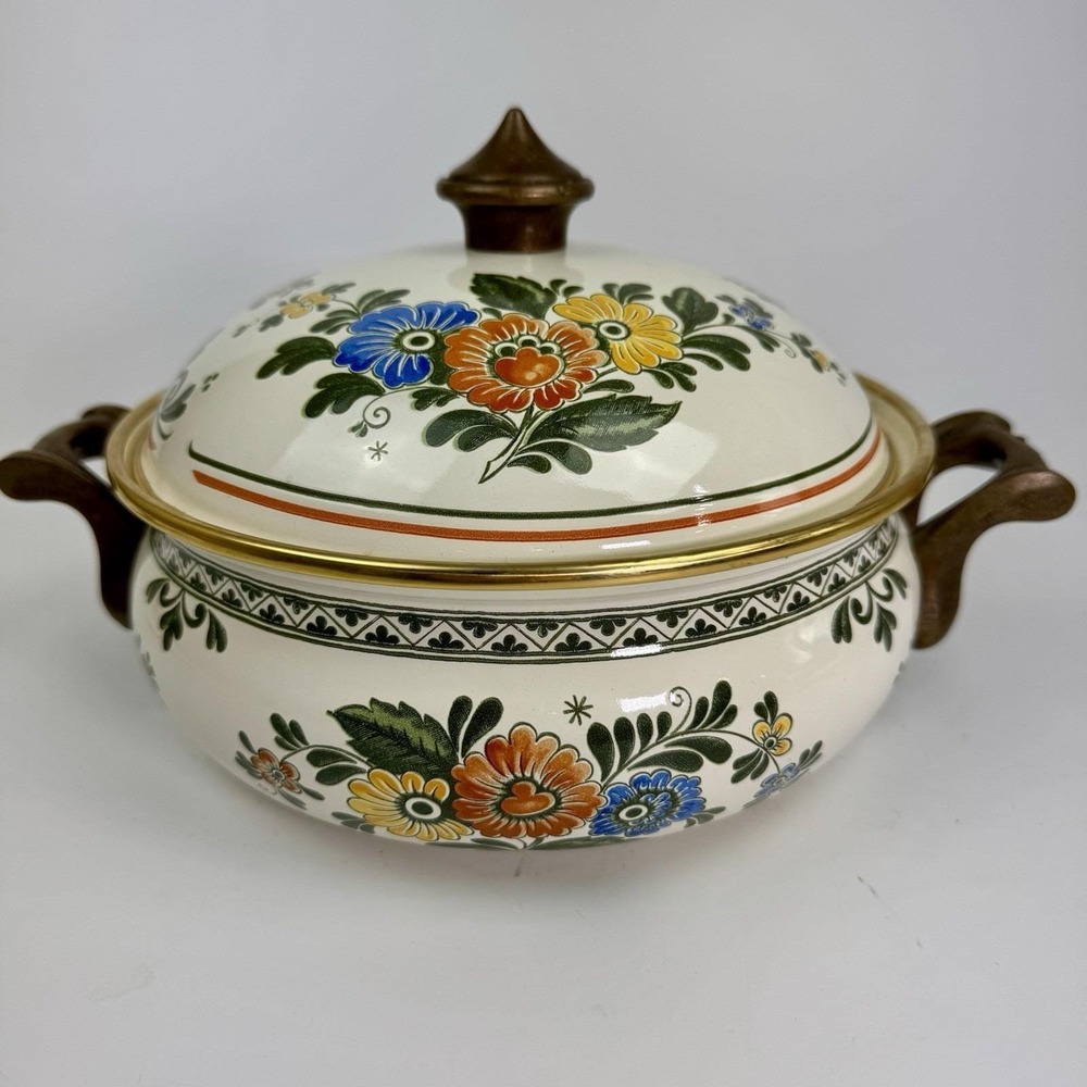 Villeroy & Boch Alt Amsterdam Enamelware 4 Qt Covered Casserole Dutch Oven